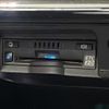 toyota crown-hybrid 2019 CFJ1723287 image 8