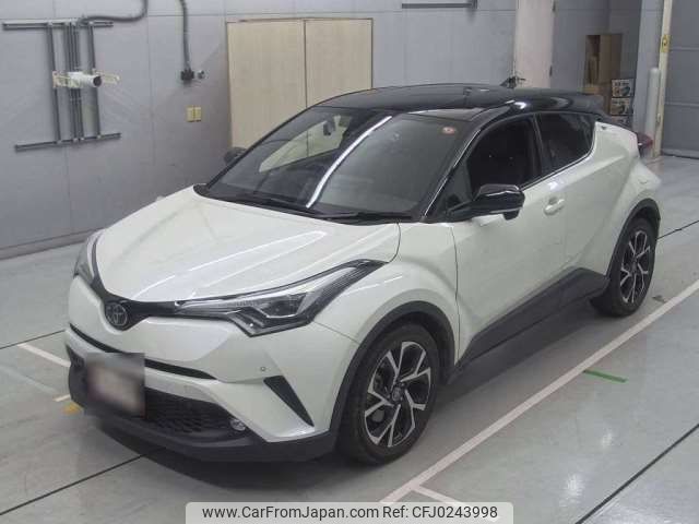 toyota c-hr 2019 -TOYOTA--C-HR DBA-NGX10--NGX10-2008097---TOYOTA--C-HR DBA-NGX10--NGX10-2008097- image 1