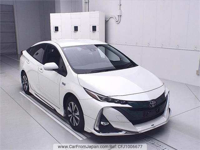 toyota prius-phv 2017 -TOYOTA--Prius PHV ZVW52-3056073---TOYOTA--Prius PHV ZVW52-3056073- image 1