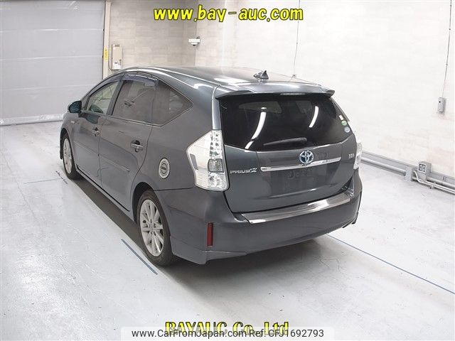 toyota prius-α 2012 CFJ1692793 image 2