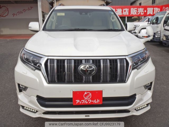 toyota land-cruiser-prado 2019 24631306 image 2