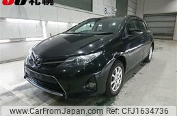toyota auris 2012 CFJ1634736