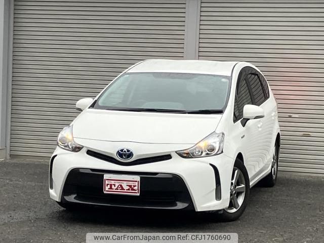 toyota prius-α 2016 CFJ1760690 image 1