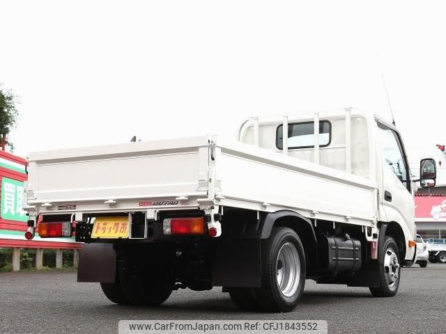 hino dutro 2017 CFJ1843552 image 2
