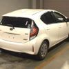 toyota aqua 2018 CFJ1813433 image 2