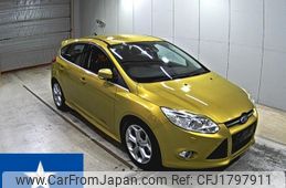 ford focus 2014 CFJ1797911