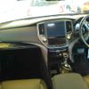 toyota crown-majesta 2016 CFJ1849737 image 9
