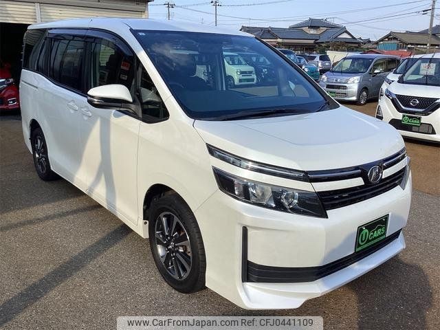 toyota voxy 2017 -TOYOTA--Voxy ZRR80G--0312423---TOYOTA--Voxy ZRR80G--0312423- image 1