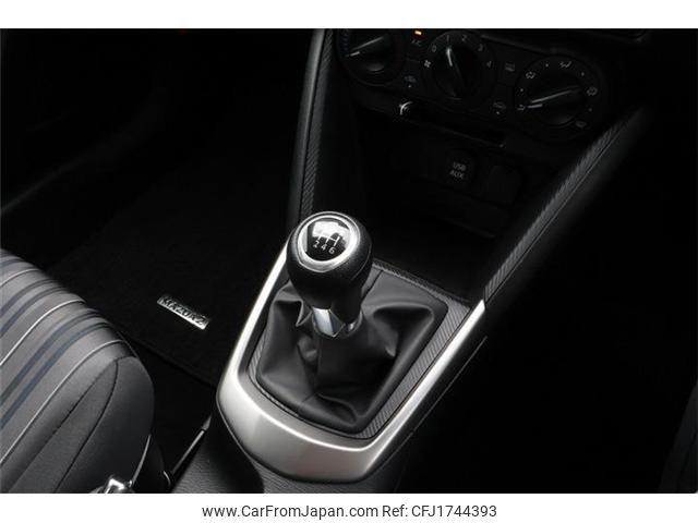 mazda demio 2021 CFJ1744393 image 2
