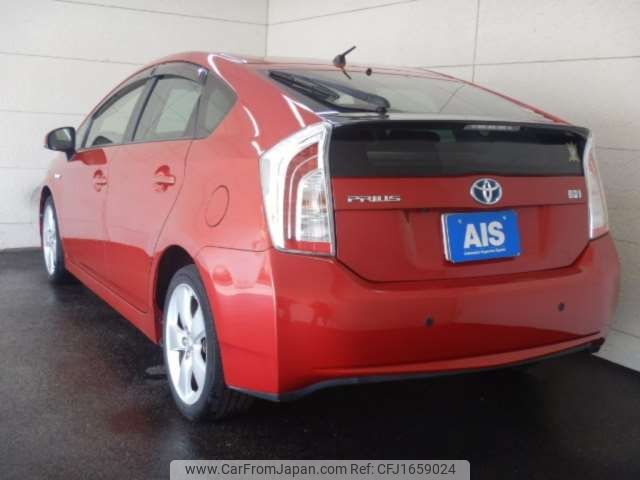 toyota prius 2012 CFJ1659024 image 2