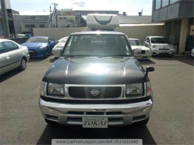 nissan datsun-pickup 1999 CFJ1632680 image 2