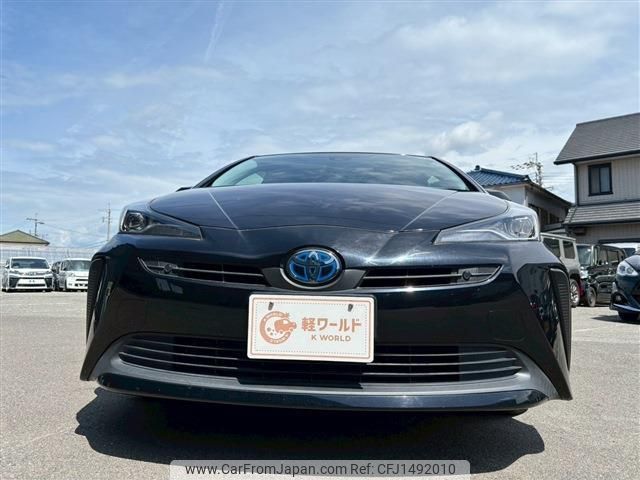 toyota prius 2019 CFJ1492010 image 2