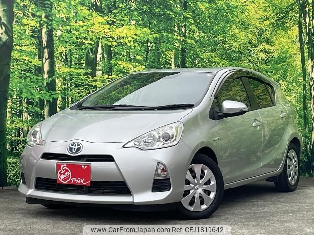 toyota aqua 2012 CFJ1810642 image 1
