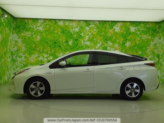 toyota prius 2017 quick_quick_DAA-ZVW50_ZVW50-6095622 image 2