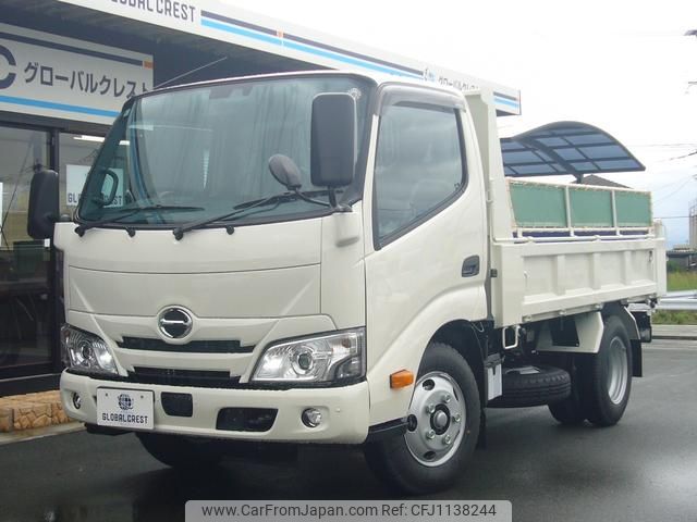 hino dutro 2024 GOO_NET_EXCHANGE_0804665A30250511W002 image 1