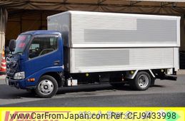 hino dutro 2017 GOO_NET_EXCHANGE_0540277A30240131W001