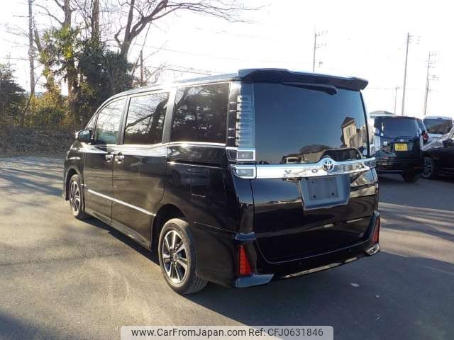 toyota voxy 2020 -TOYOTA--Voxy DBA-ZRR85W--ZRR85-0135645---TOYOTA--Voxy DBA-ZRR85W--ZRR85-0135645- image 2