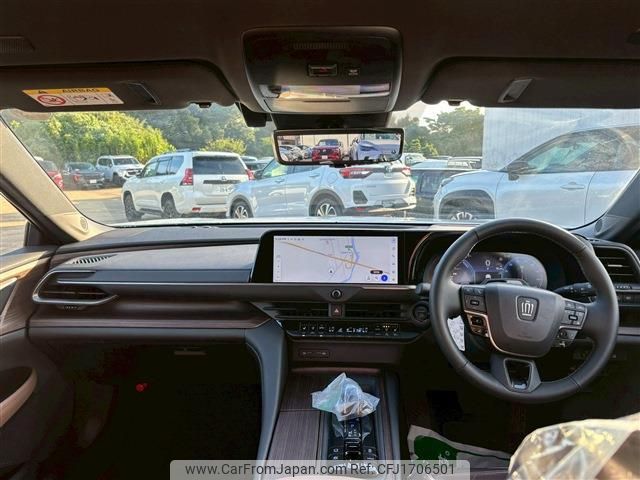 toyota crown 2024 CFJ1706501 image 2