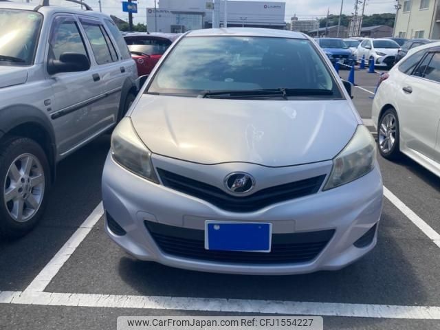 toyota vitz 2013 CFJ1554227 image 1