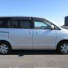 toyota noah 2005 Y2025020172A-12 image 4