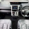 toyota noah 2010 504928-930360 image 1