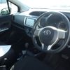 toyota vitz 2016 CFJ1825237 image 3