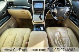 toyota vellfire 2012 504928-927907