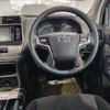 toyota land-cruiser-prado 2023 CFJ1587610 image 25