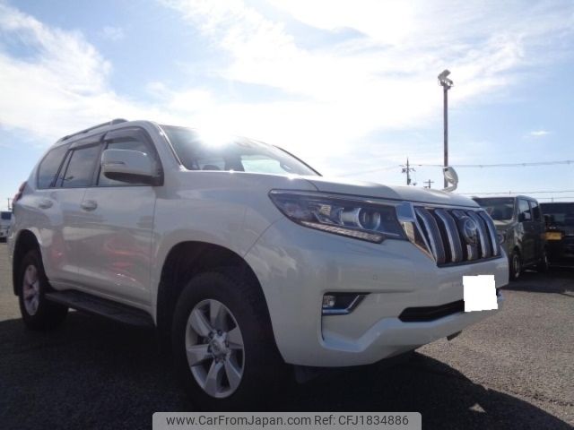 toyota land-cruiser-prado 2023 CFJ1834886 image 1