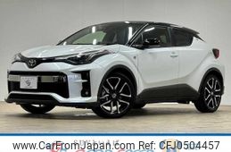 toyota c-hr 2023 -TOYOTA--C-HR 6AA-ZYX11--ZYX11-2061460---TOYOTA--C-HR 6AA-ZYX11--ZYX11-2061460-