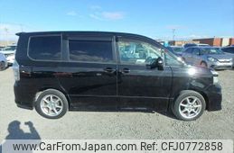 toyota voxy 2010 NIKYO_WA51132