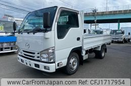 mazda titan 2016 CFJ1717954