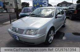 volkswagen bora 2002 GOO_JP_700054078630240502005