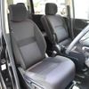 nissan serena 2009 TE4880 image 19