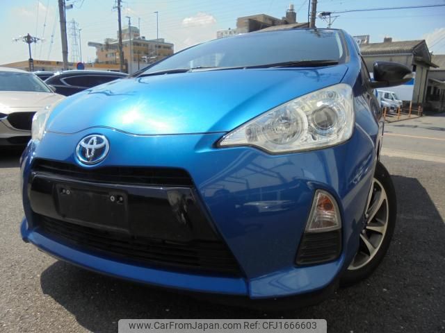 toyota aqua 2014 CFJ1666603 image 1