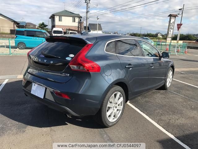 volvo v40 2016 -VOLVO 【名変中 】--Volvo V40 MB4154T--H2363148---VOLVO 【名変中 】--Volvo V40 MB4154T--H2363148- image 2