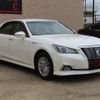 toyota crown-hybrid 2017 CFJ1858197 image 2