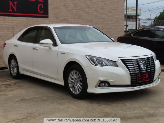 toyota crown-hybrid 2017 CFJ1858197 image 2