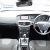 volvo v40 2014 646828-N2025060304F-27 image 13