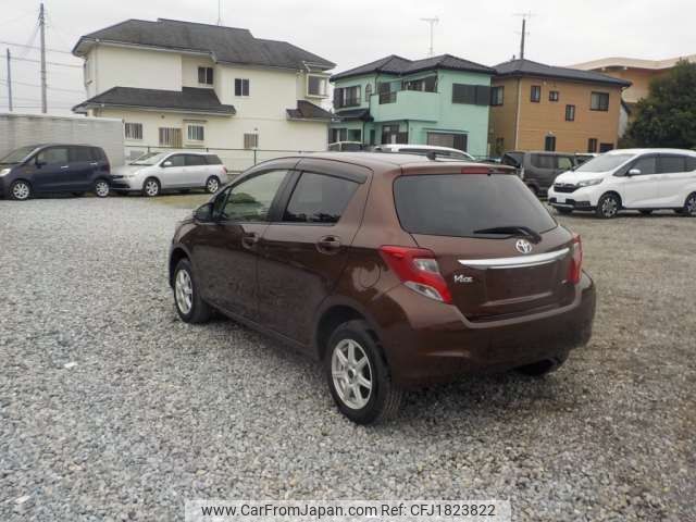 toyota vitz 2014 CFJ1823822 image 2