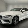 volvo v60 2020 CFJ1833590 image 1