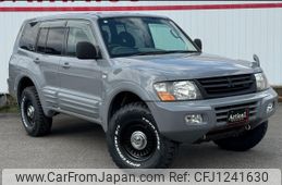 mitsubishi pajero 2000 9