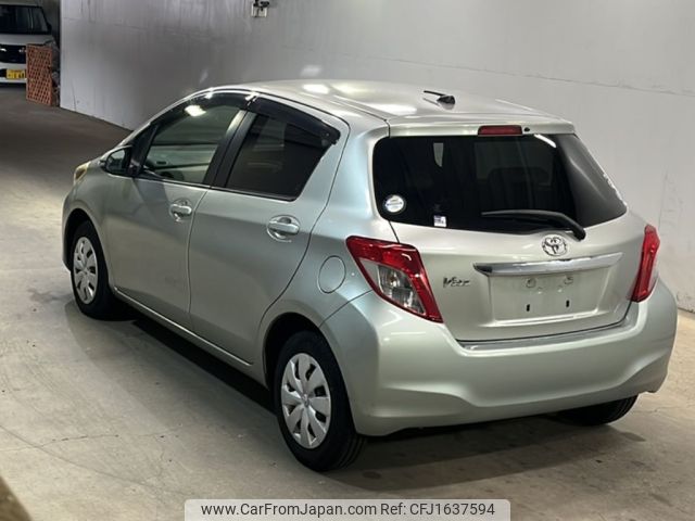 toyota vitz 2012 CFJ1637594 image 2