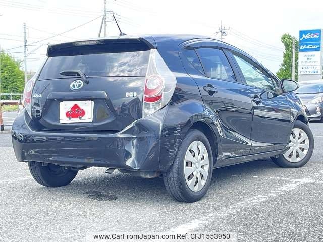 toyota aqua 2012 CFJ1553950 image 2