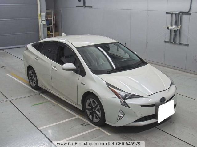 toyota prius 2016 quick_quick_DAA-ZVW50_8018453 image 1