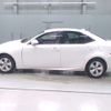 lexus is 2019 CFJ1715234 image 5