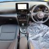 toyota yaris-cross 2025 CFJ1682991 image 2