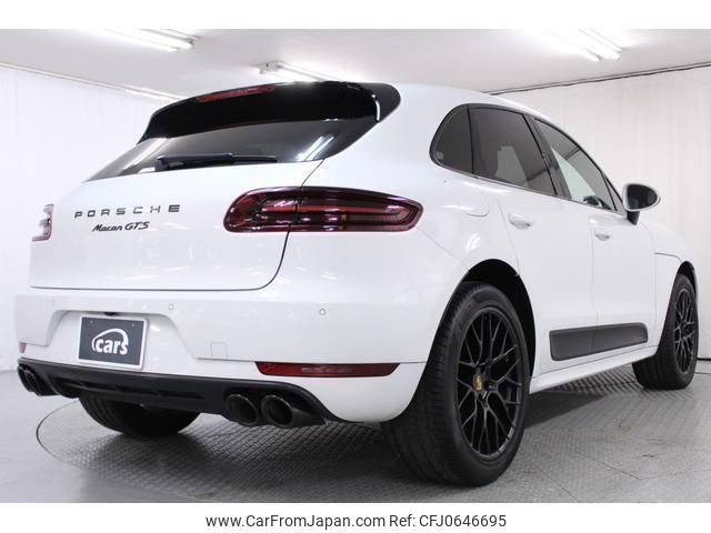 porsche macan 2018 quick_quick_J1H2_WP1ZZZ95ZJLB76531 image 2