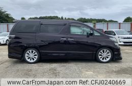 toyota vellfire 2009 NIKYO_YL59654