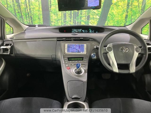 toyota prius 2012 CFJ1635610 image 2